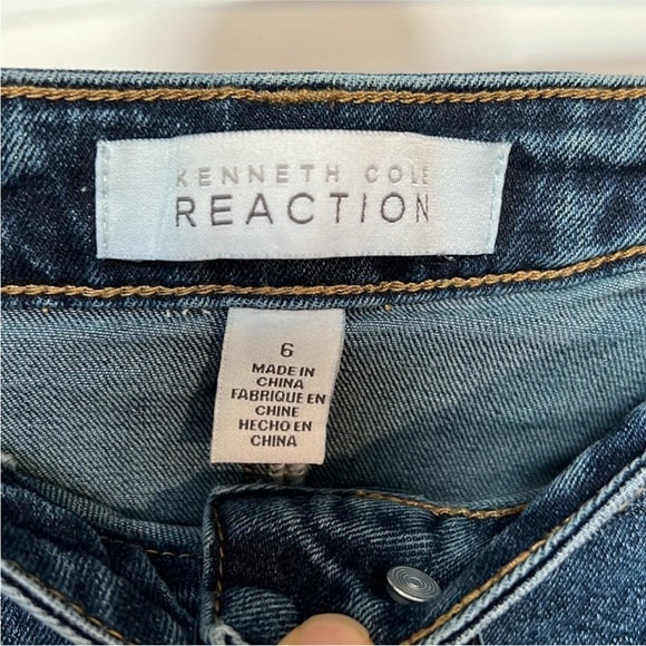 Kenneth Cole A-Line Denim Skirt with Buttons Stretch Dark Wash - Picture 4 of 7